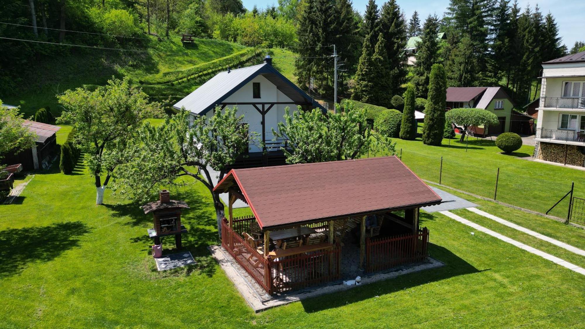 Dom Przy Gorce Villa Lesko Ngoại thất bức ảnh